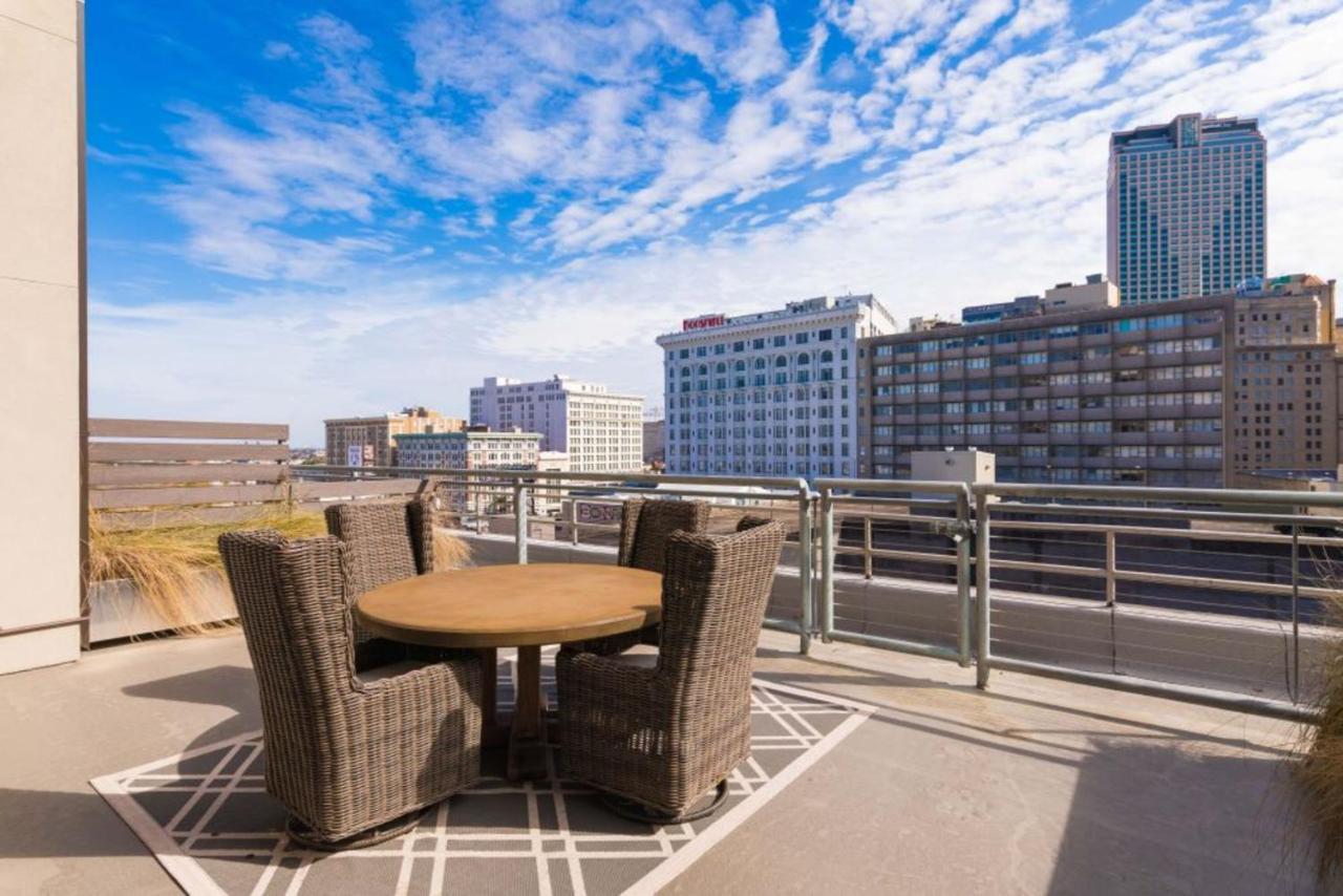 Luxury 2-Bedroom Condo Steps Away From The French Quarter Nueva Orleans Exterior foto