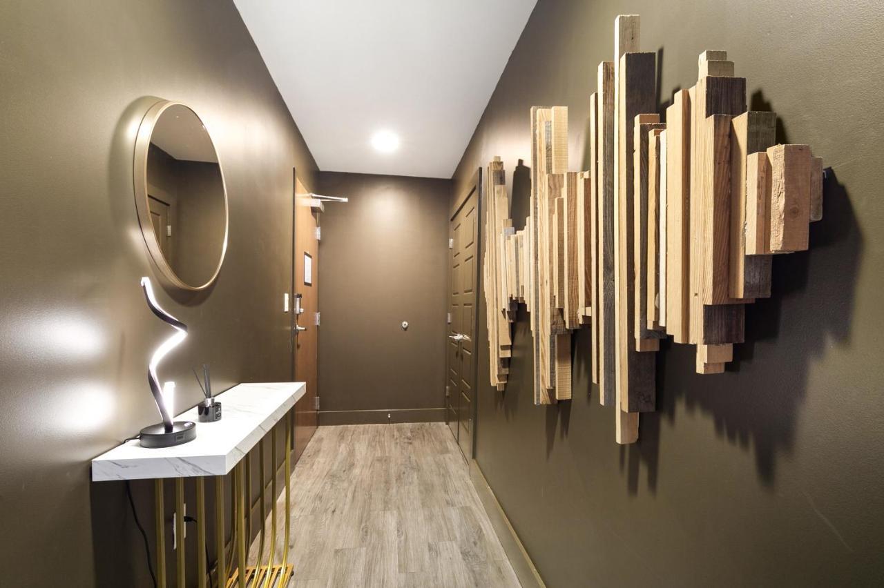 Luxury 2-Bedroom Condo Steps Away From The French Quarter Nueva Orleans Exterior foto