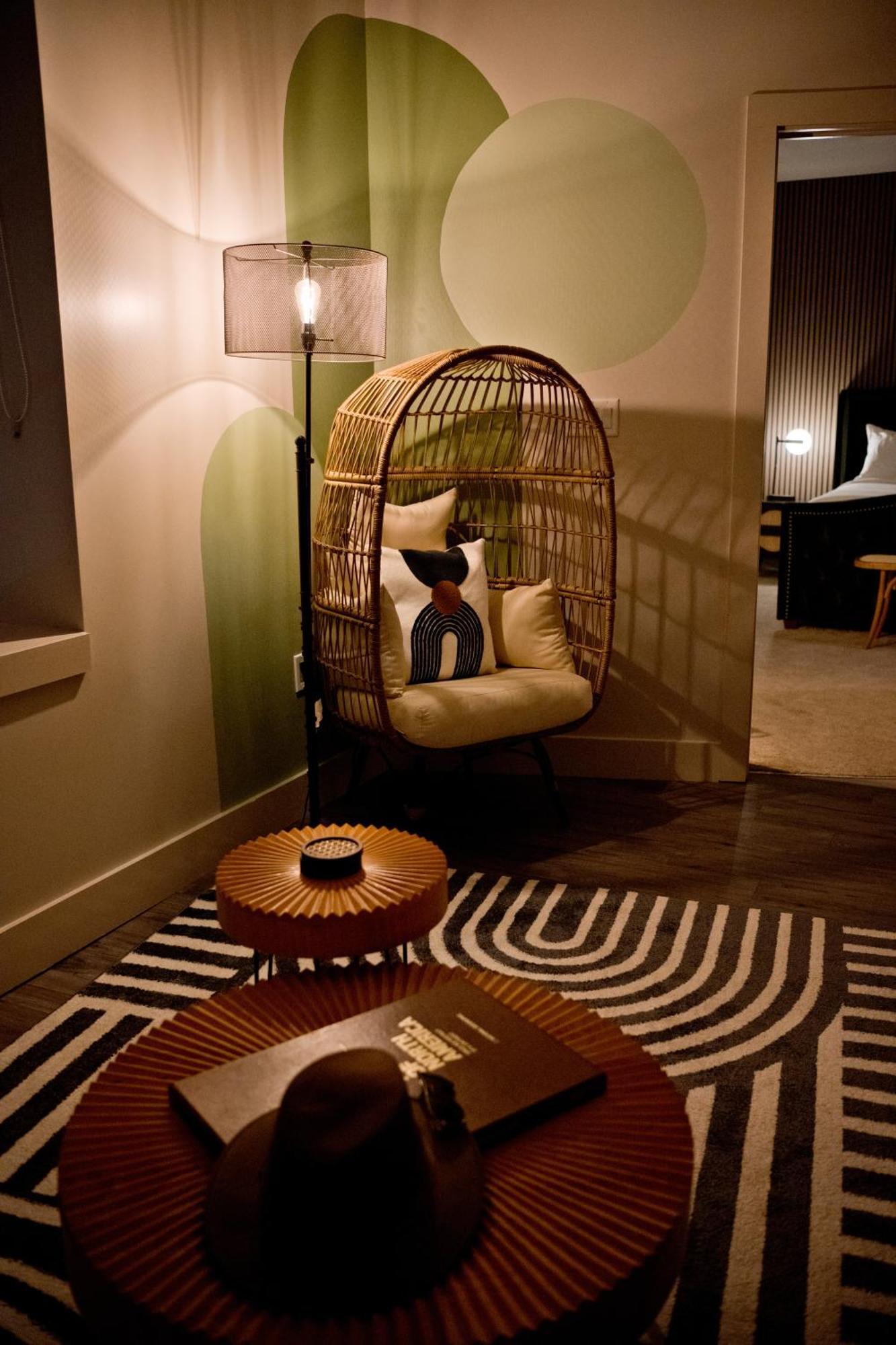 Luxury 2-Bedroom Condo Steps Away From The French Quarter Nueva Orleans Exterior foto