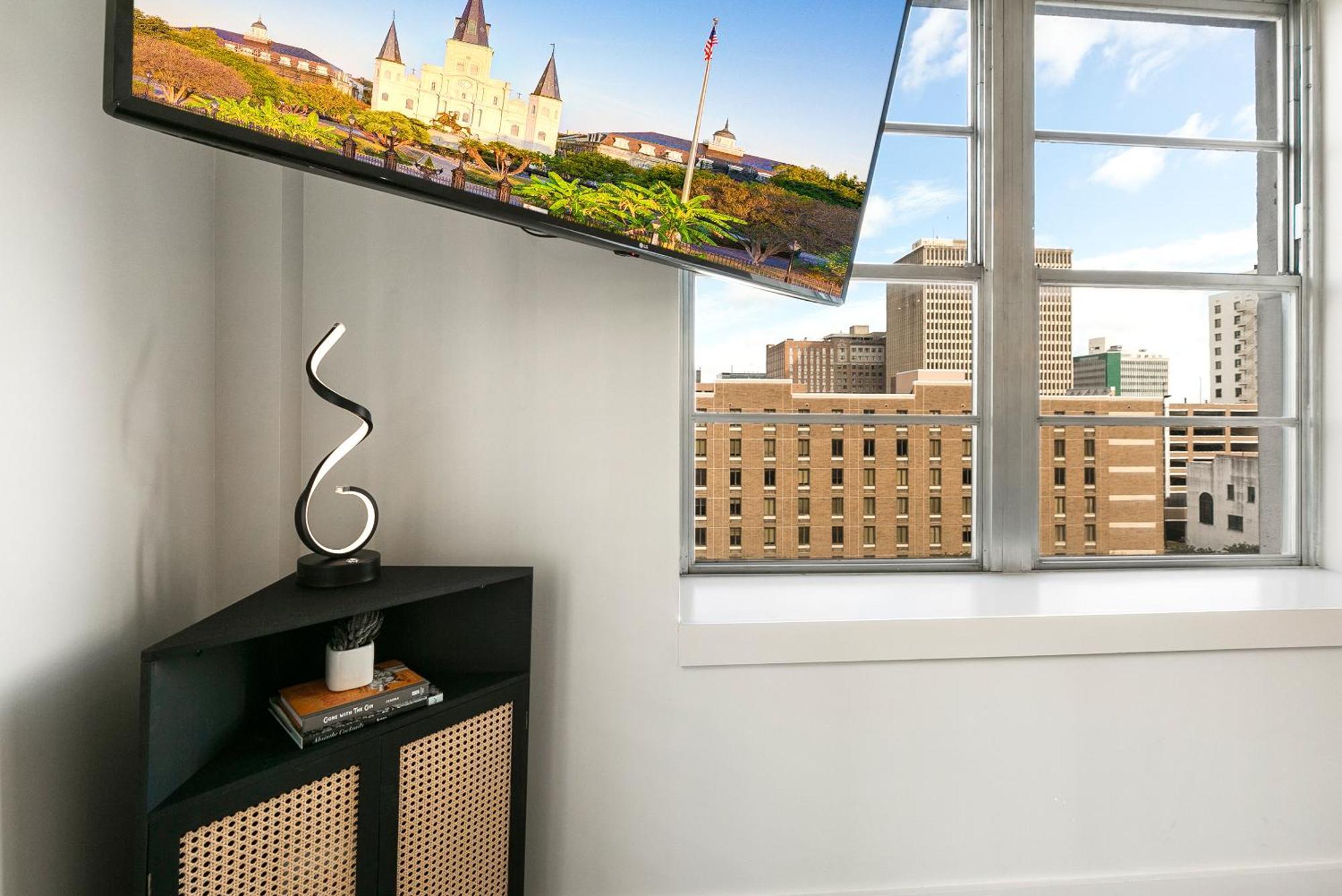 Luxury 2-Bedroom Condo Steps Away From The French Quarter Nueva Orleans Exterior foto